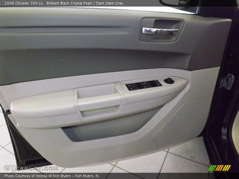 Brilliant Black Crystal Pearl / Dark Slate Gray 2008 Chrysler 300 LX