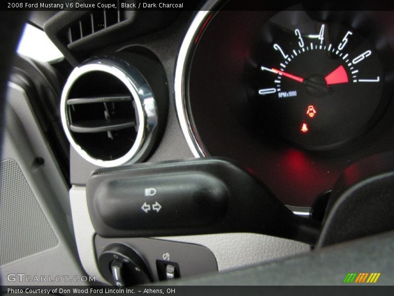 Black / Dark Charcoal 2008 Ford Mustang V6 Deluxe Coupe