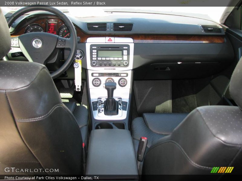 Reflex Silver / Black 2008 Volkswagen Passat Lux Sedan