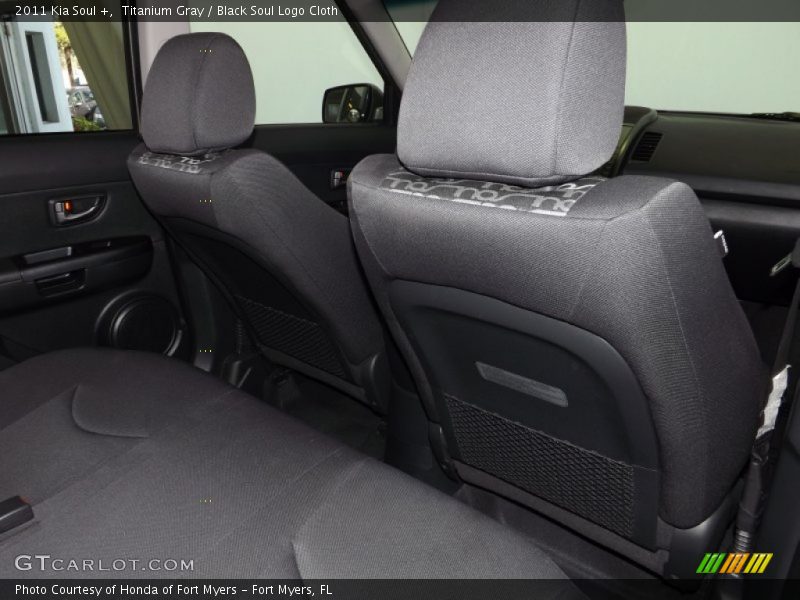 Titanium Gray / Black Soul Logo Cloth 2011 Kia Soul +