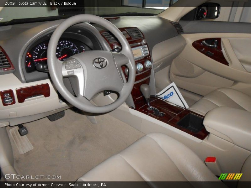 Black / Bisque 2009 Toyota Camry LE