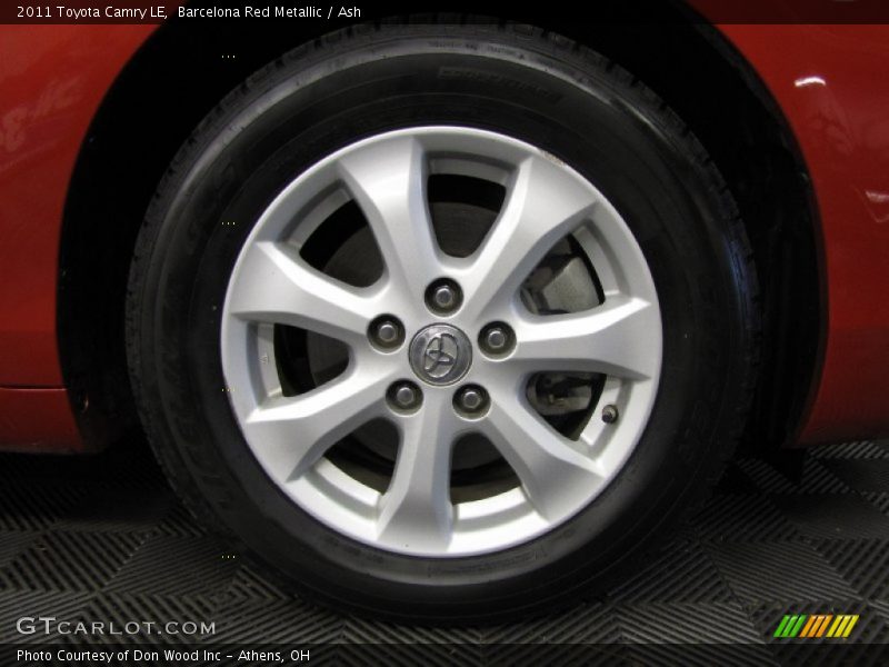 Barcelona Red Metallic / Ash 2011 Toyota Camry LE