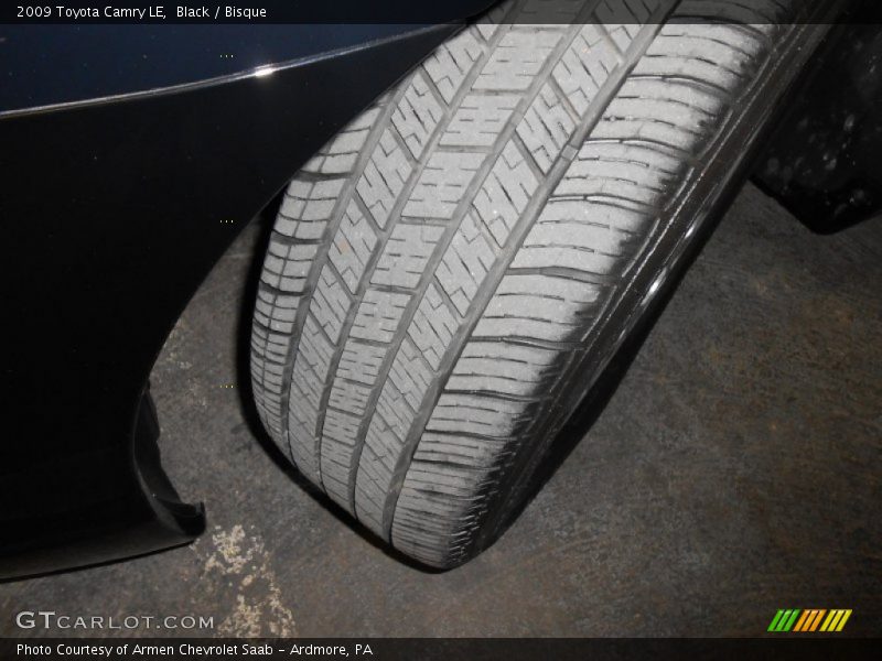 Black / Bisque 2009 Toyota Camry LE
