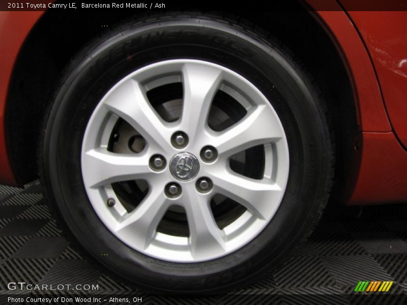 Barcelona Red Metallic / Ash 2011 Toyota Camry LE