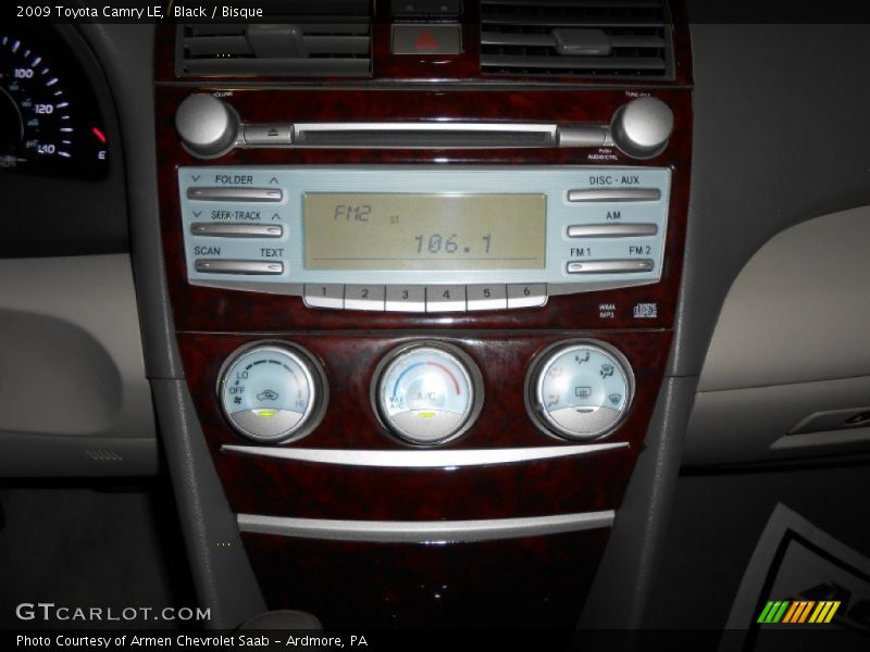 Black / Bisque 2009 Toyota Camry LE