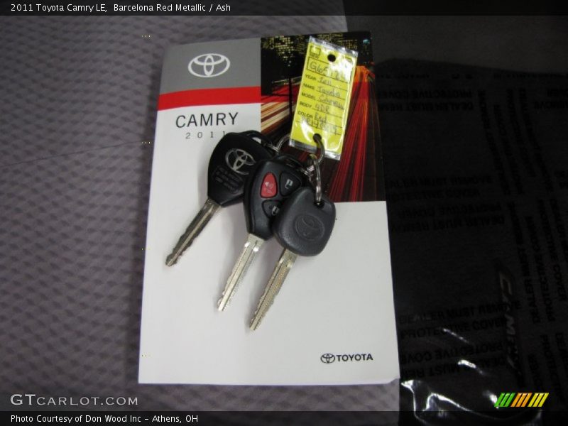 Barcelona Red Metallic / Ash 2011 Toyota Camry LE