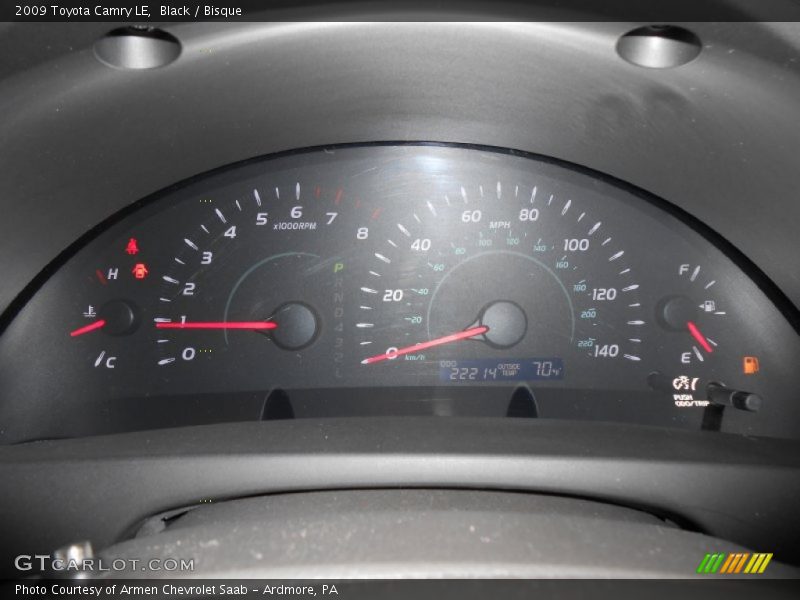Black / Bisque 2009 Toyota Camry LE