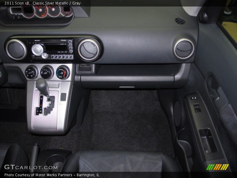 Classic Silver Metallic / Gray 2011 Scion xB