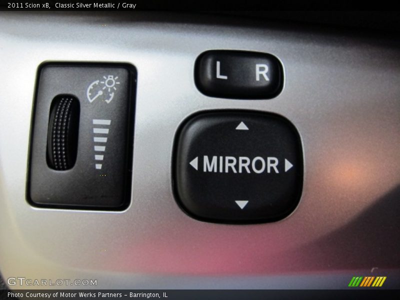 Classic Silver Metallic / Gray 2011 Scion xB