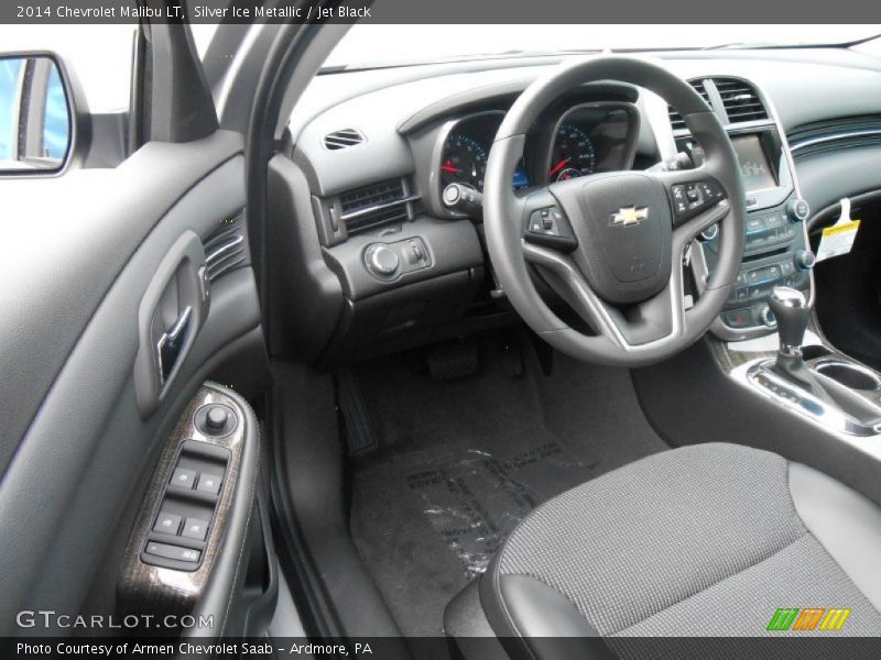 Silver Ice Metallic / Jet Black 2014 Chevrolet Malibu LT