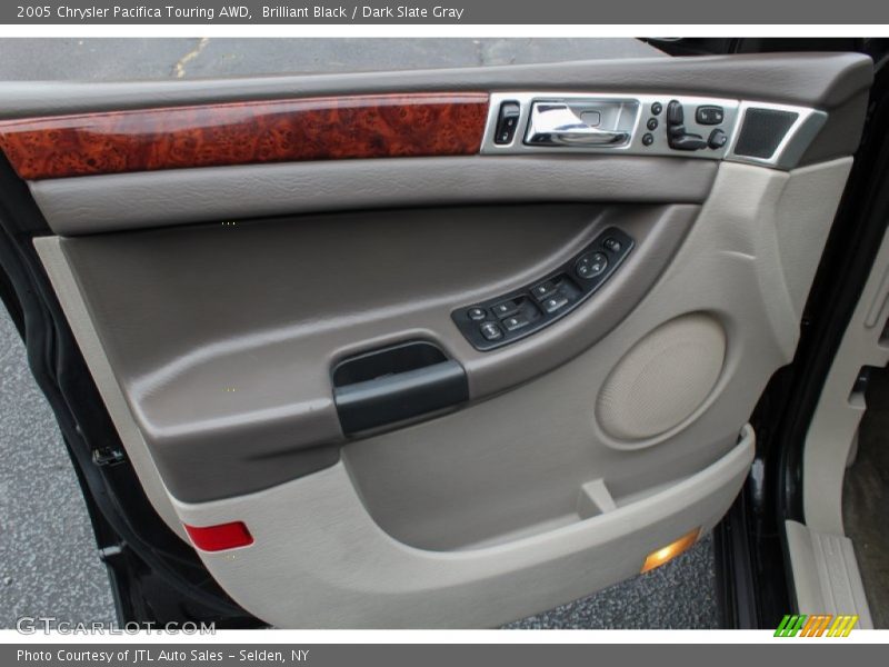 Door Panel of 2005 Pacifica Touring AWD