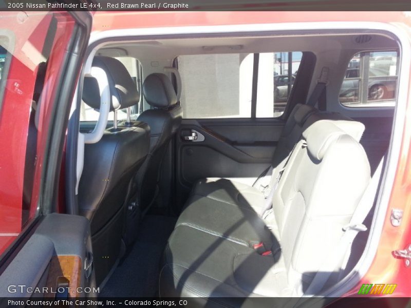 Red Brawn Pearl / Graphite 2005 Nissan Pathfinder LE 4x4