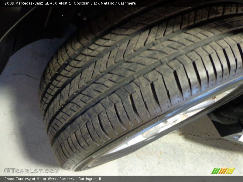 Obsidian Black Metallic / Cashmere 2009 Mercedes-Benz GL 450 4Matic