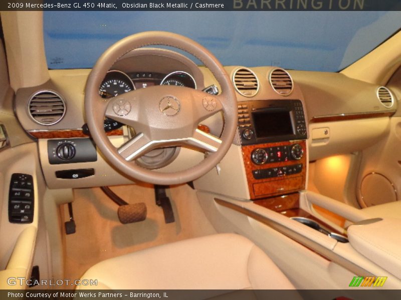 Obsidian Black Metallic / Cashmere 2009 Mercedes-Benz GL 450 4Matic