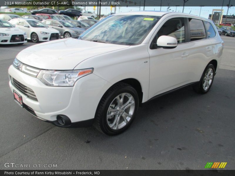 Diamond White Pearl / Black 2014 Mitsubishi Outlander GT S-AWC