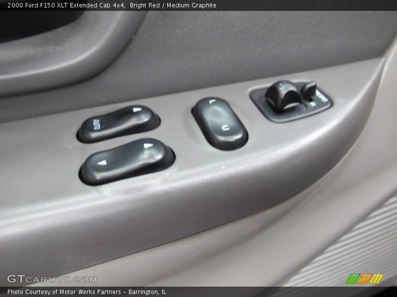 Bright Red / Medium Graphite 2000 Ford F150 XLT Extended Cab 4x4