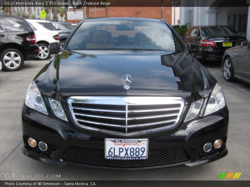 Black / Natural Beige 2010 Mercedes-Benz E 550 Sedan