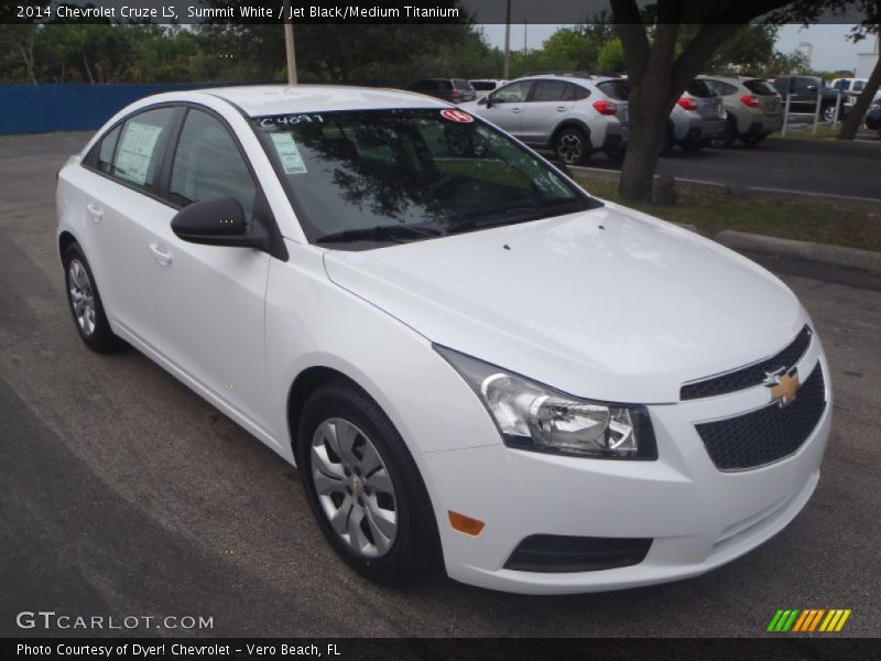 Summit White / Jet Black/Medium Titanium 2014 Chevrolet Cruze LS