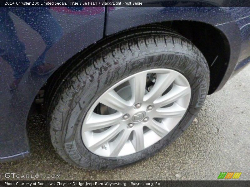 True Blue Pearl / Black/Light Frost Beige 2014 Chrysler 200 Limited Sedan