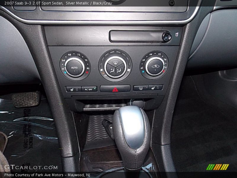 Silver Metallic / Black/Gray 2007 Saab 9-3 2.0T Sport Sedan