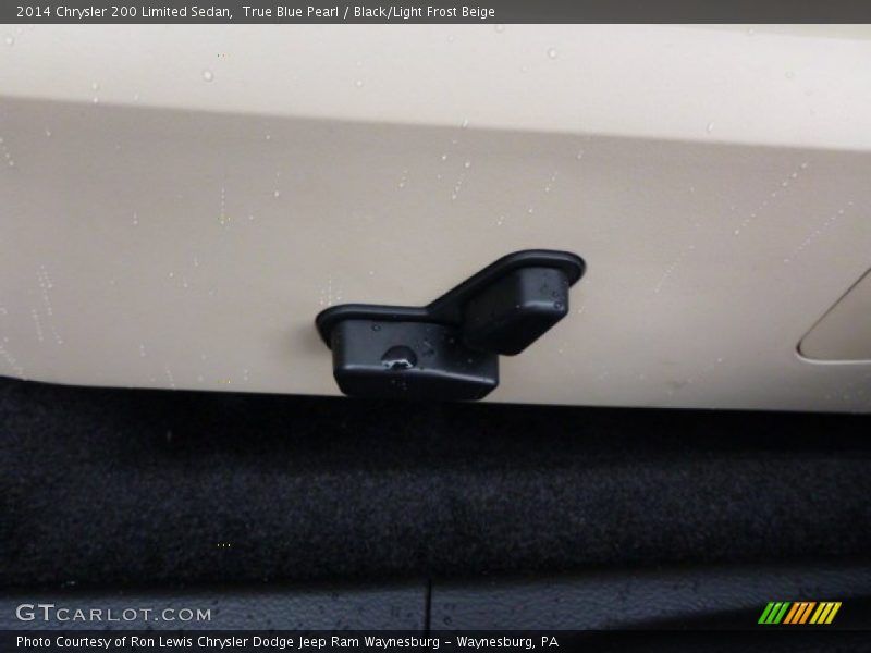 True Blue Pearl / Black/Light Frost Beige 2014 Chrysler 200 Limited Sedan