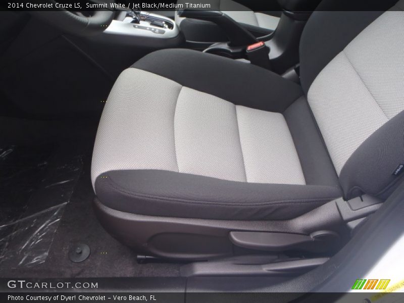 Summit White / Jet Black/Medium Titanium 2014 Chevrolet Cruze LS