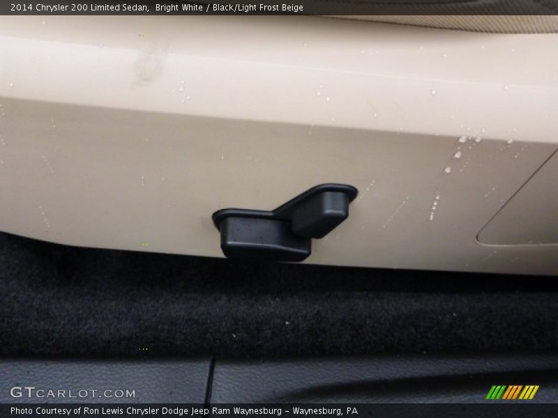 Bright White / Black/Light Frost Beige 2014 Chrysler 200 Limited Sedan