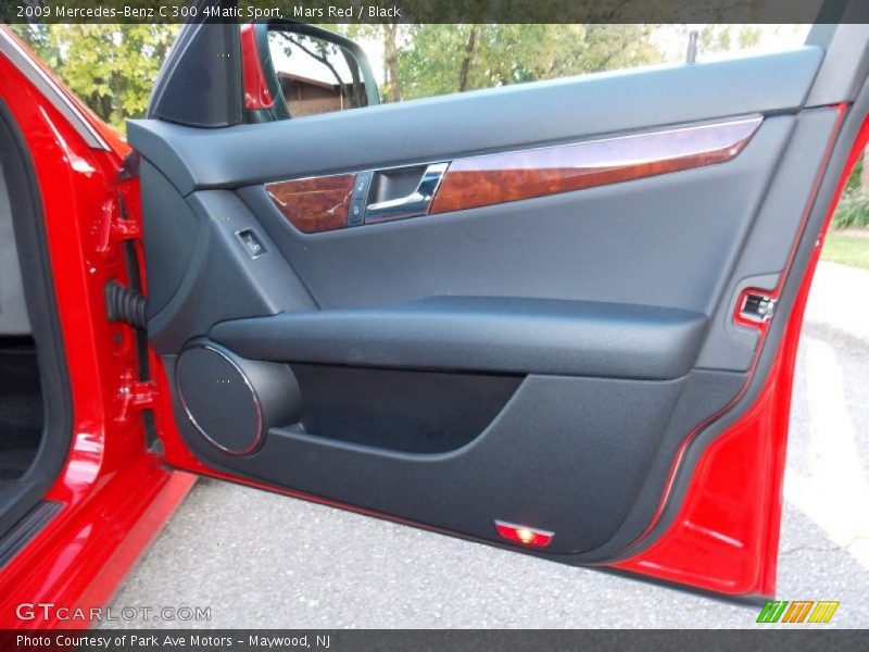 Door Panel of 2009 C 300 4Matic Sport