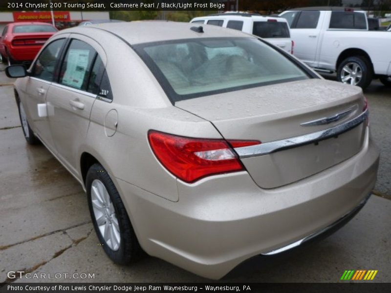 Cashmere Pearl / Black/Light Frost Beige 2014 Chrysler 200 Touring Sedan