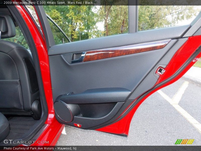 Door Panel of 2009 C 300 4Matic Sport