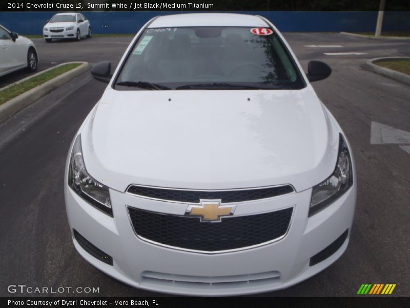 Summit White / Jet Black/Medium Titanium 2014 Chevrolet Cruze LS