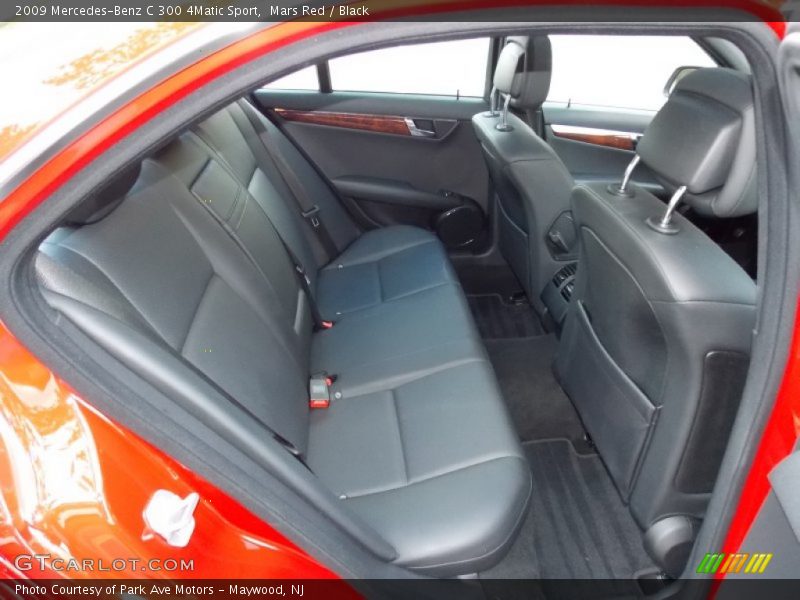 Rear Seat of 2009 C 300 4Matic Sport
