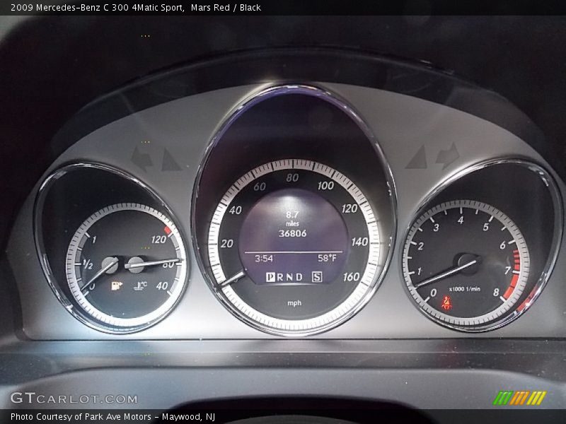  2009 C 300 4Matic Sport 300 4Matic Sport Gauges