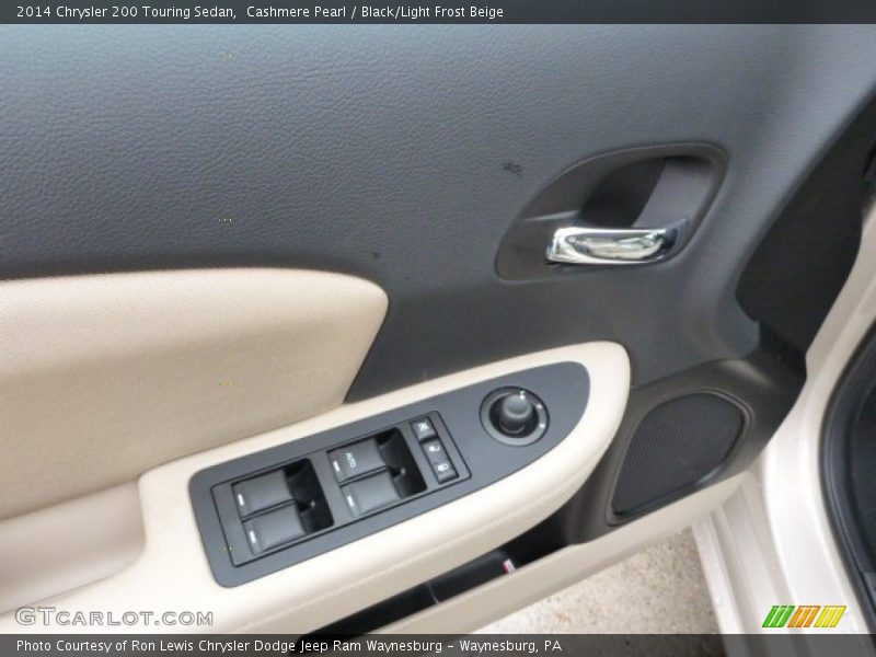 Cashmere Pearl / Black/Light Frost Beige 2014 Chrysler 200 Touring Sedan