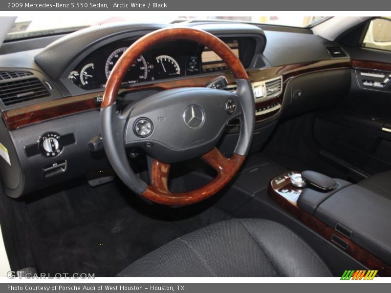 Arctic White / Black 2009 Mercedes-Benz S 550 Sedan