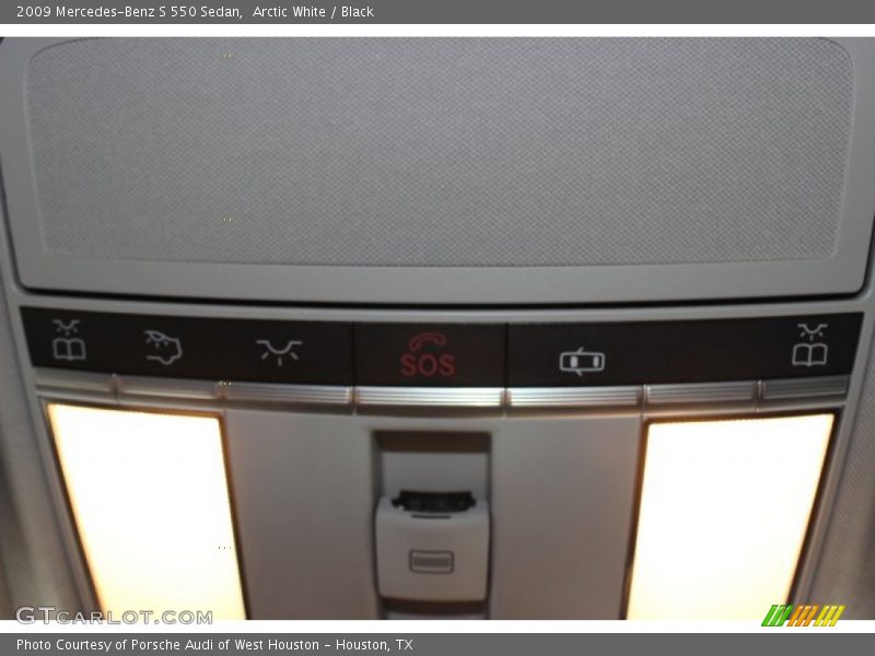 Arctic White / Black 2009 Mercedes-Benz S 550 Sedan