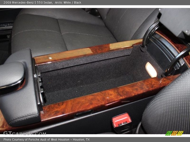 Arctic White / Black 2009 Mercedes-Benz S 550 Sedan