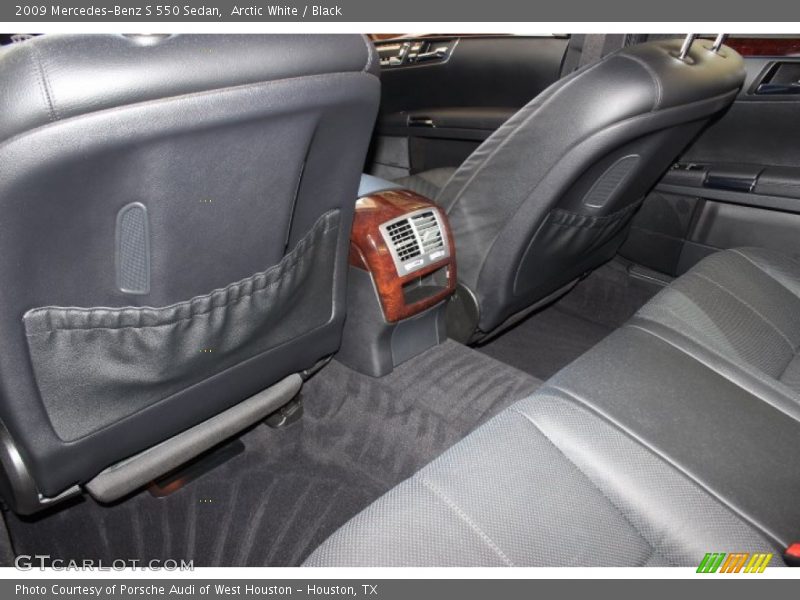 Arctic White / Black 2009 Mercedes-Benz S 550 Sedan