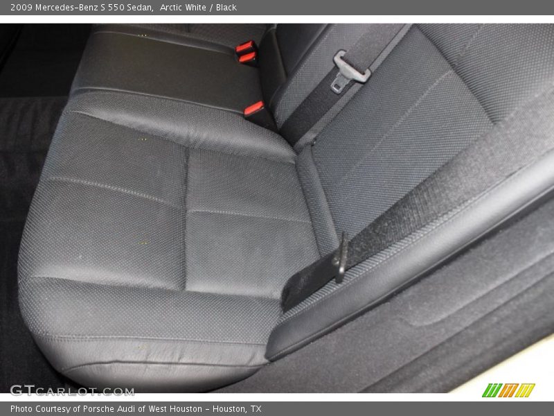 Arctic White / Black 2009 Mercedes-Benz S 550 Sedan
