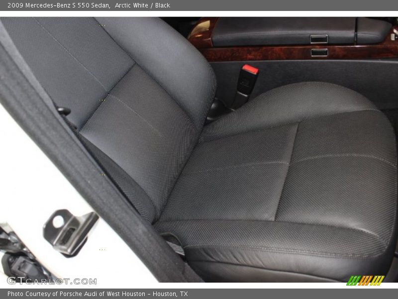 Arctic White / Black 2009 Mercedes-Benz S 550 Sedan