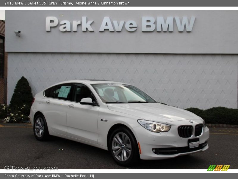 Alpine White / Cinnamon Brown 2013 BMW 5 Series 535i Gran Turismo