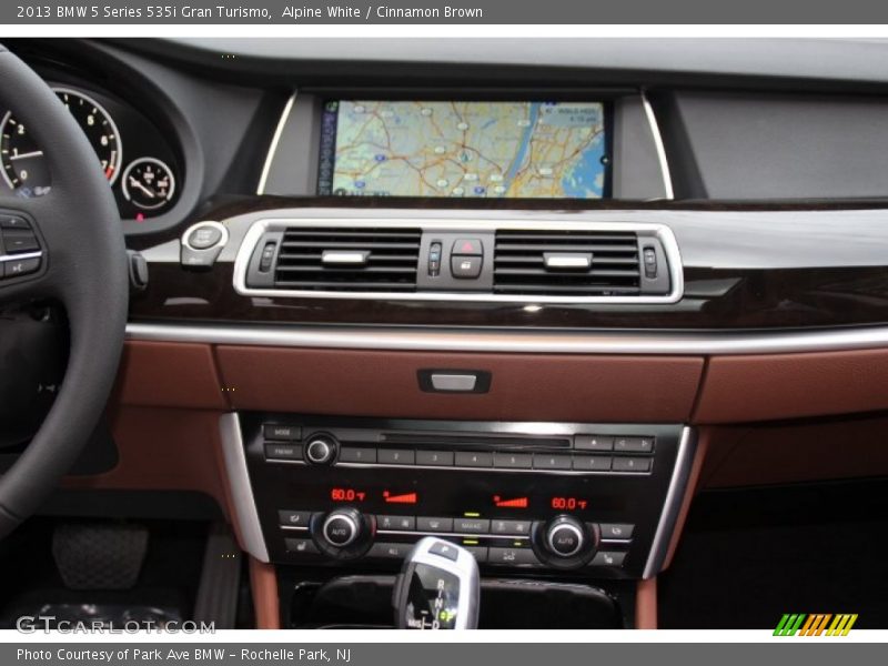 Alpine White / Cinnamon Brown 2013 BMW 5 Series 535i Gran Turismo