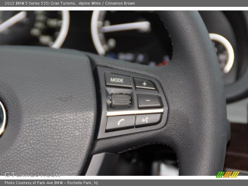 Alpine White / Cinnamon Brown 2013 BMW 5 Series 535i Gran Turismo