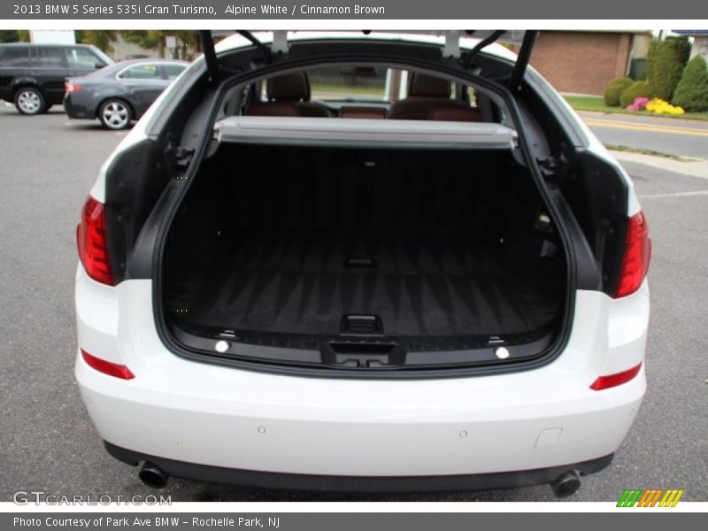 Alpine White / Cinnamon Brown 2013 BMW 5 Series 535i Gran Turismo