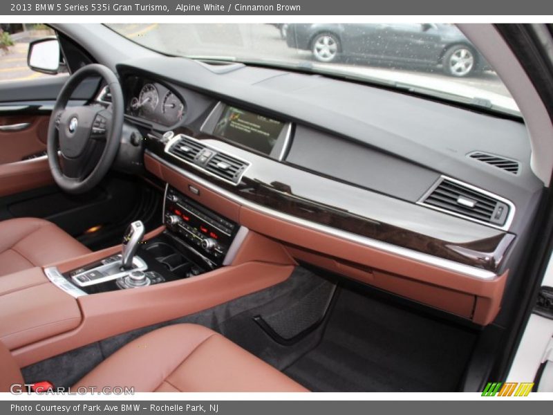 Alpine White / Cinnamon Brown 2013 BMW 5 Series 535i Gran Turismo