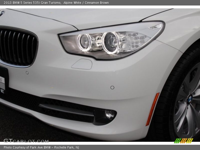 Alpine White / Cinnamon Brown 2013 BMW 5 Series 535i Gran Turismo