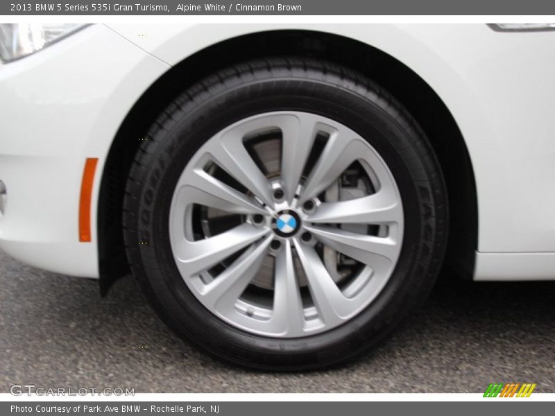 Alpine White / Cinnamon Brown 2013 BMW 5 Series 535i Gran Turismo