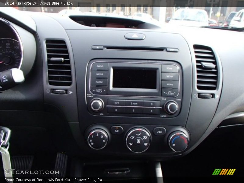 Controls of 2014 Forte LX