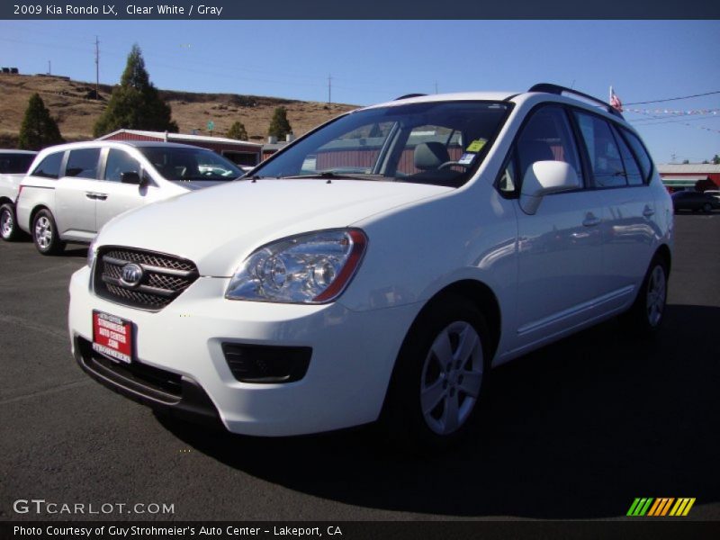 Clear White / Gray 2009 Kia Rondo LX