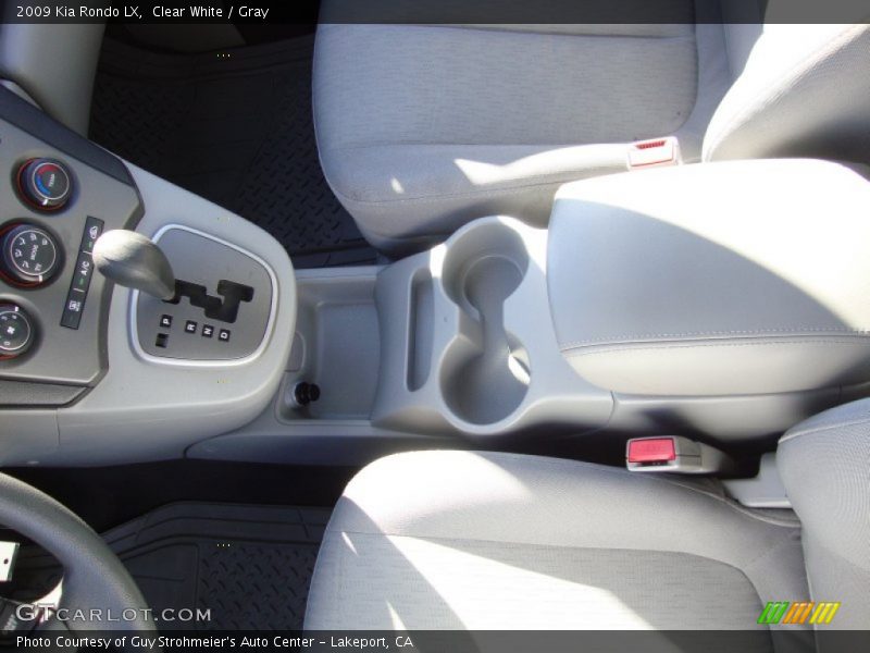 Clear White / Gray 2009 Kia Rondo LX